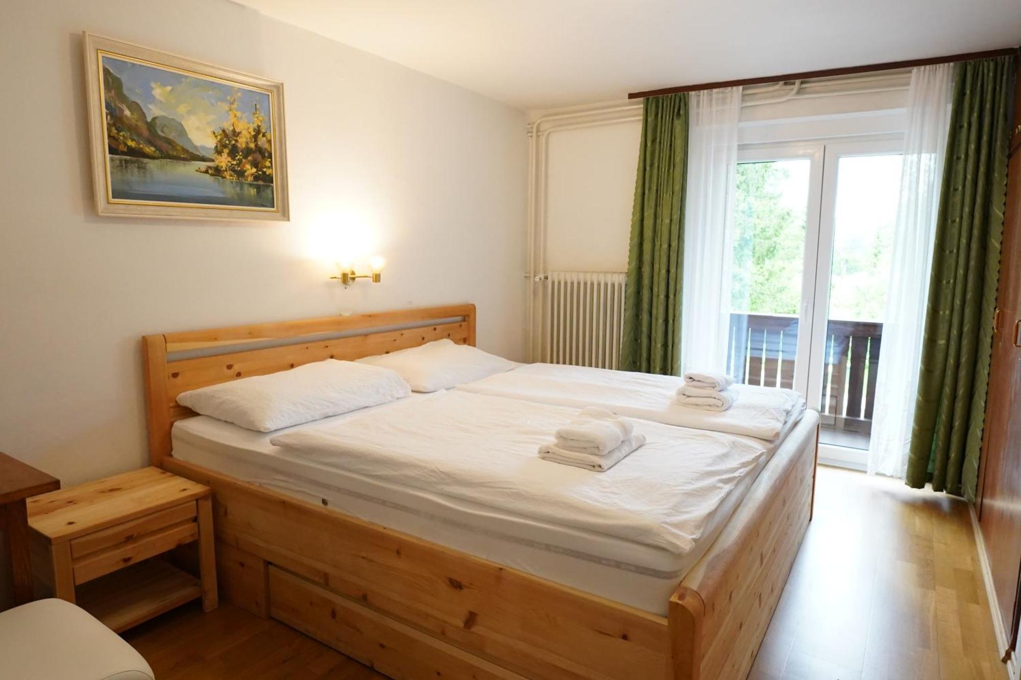 Sobe In Apartmaji Pri Ukcu Bohinj Bagian luar foto