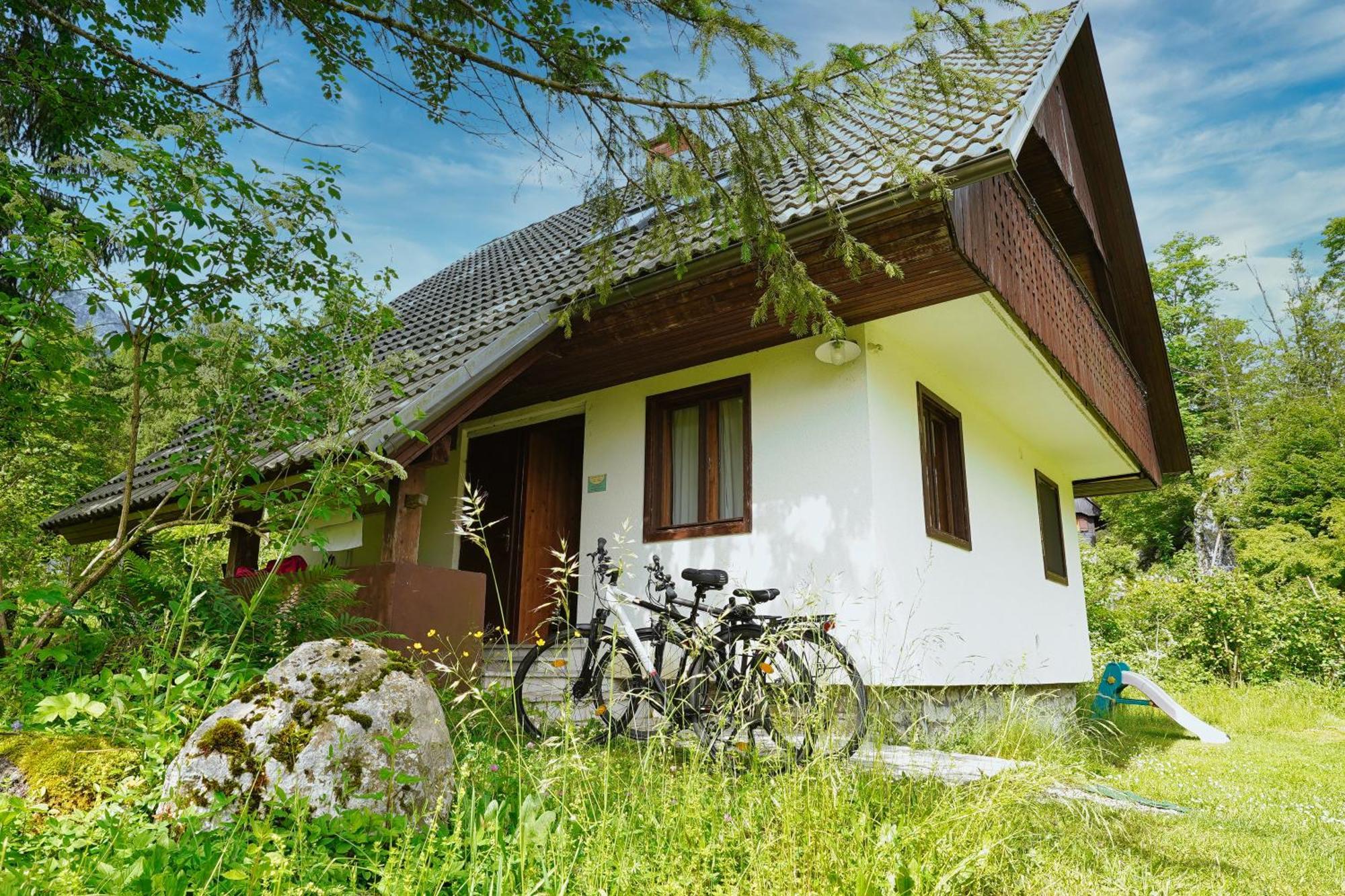 Sobe In Apartmaji Pri Ukcu Bohinj Bagian luar foto