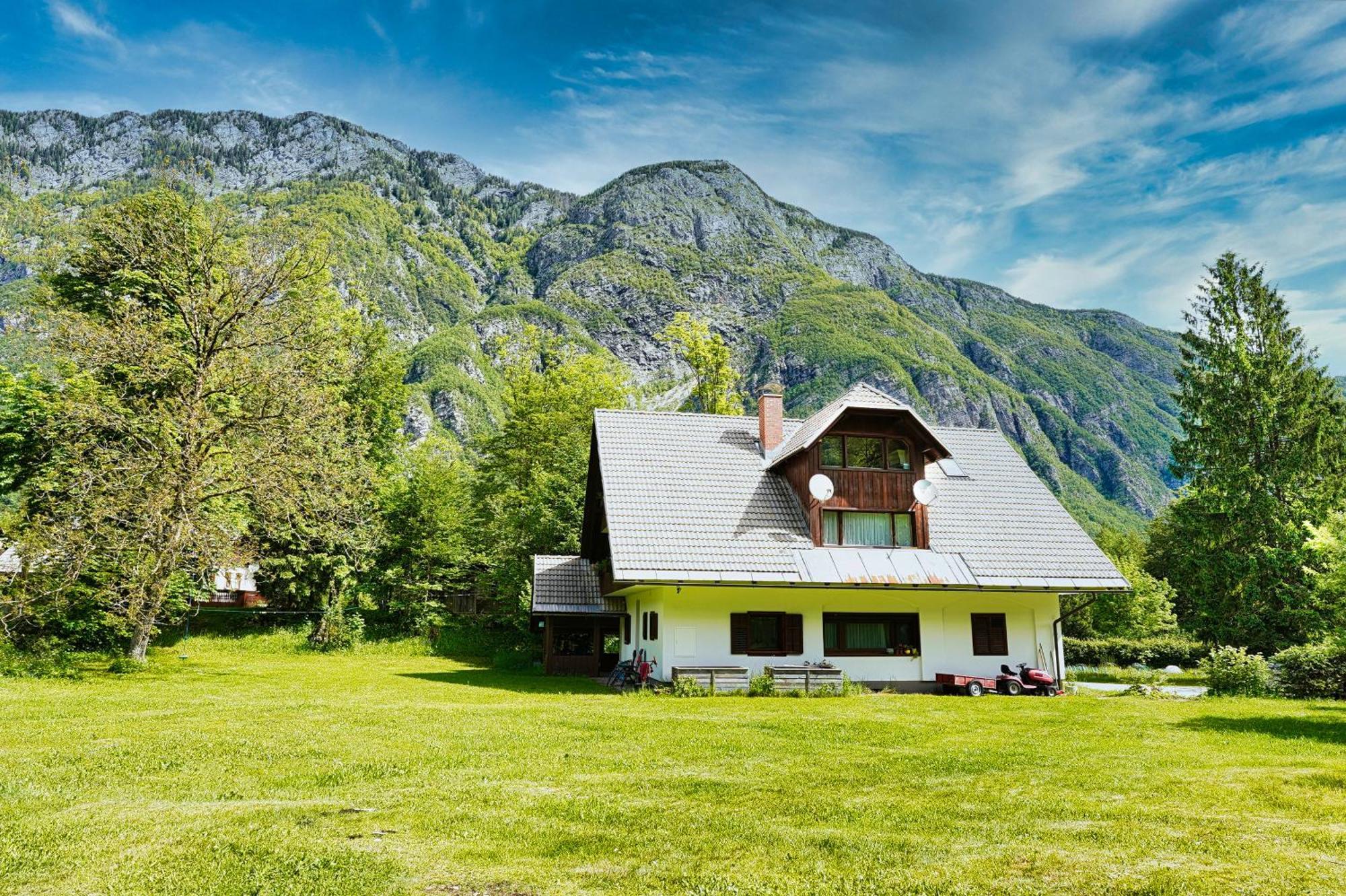 Sobe In Apartmaji Pri Ukcu Bohinj Bagian luar foto